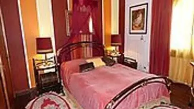 Chalet on Calle Empuries A, 2 B photo 12