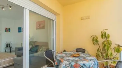 Attic in Carrer del Raval dels Grecs photo 9