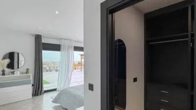 Casa – Los Montesinos - Más