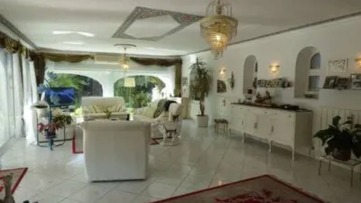 Chalet on Calle Empuries A, 2 B photo 25