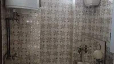 Flat in La Milagrosa-La Estrella-San Antón photo 16