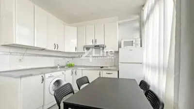 Duplex apartment on Avenida del Arquitecto Gómez Cuesta photo 4