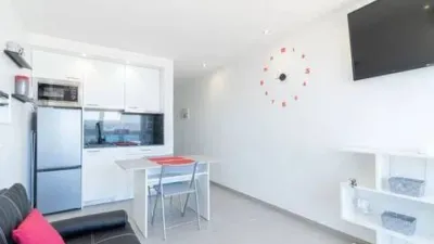 Apartment in Passatge Muga Delta photo 17