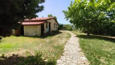Chalet on Urb. Chorlito Street, San Martin de Trevejo, No. 6 photo 3