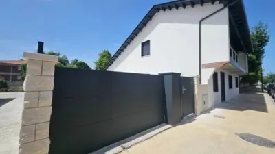 Chalet in La Inmobiliaria-Barreda photo 11