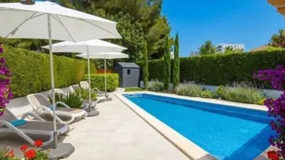 Chalet at Carrer de Can Vauma, 2 photo 2