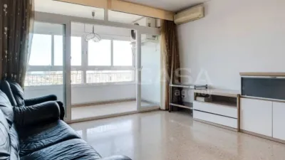 Apartment in El Besòs-El Maresme photo 3