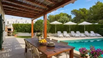 Chalet at Carrer de Can Vauma, 2 photo 4
