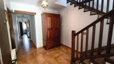 Chalet on Urb. Chorlito Street, San Martin de Trevejo, No. 6 photo 4