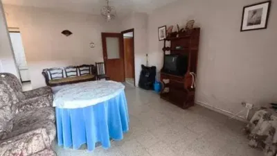 Apartment on Avenida de Lusitania photo 4