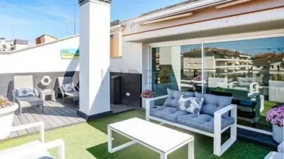 Penthouse in Can Girona-Terramar-Vinyet photo 4