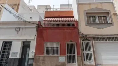 Terraced house on Calle Jesús de Perceval photo 63