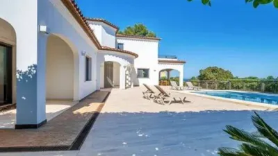 Chalet in Moravit-Cap Blanc photo 4