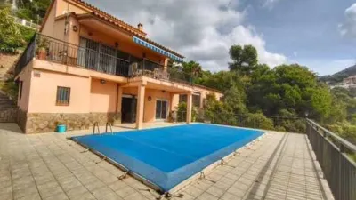 Chalet on Avinguda del Pla de Rosell photo 34