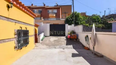 Chalet on Carrer de Béjar photo 39