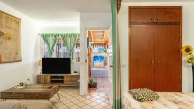 Apartment on Avenida de José Antonio Tavio photo 5