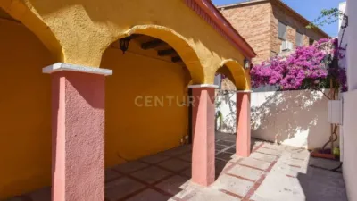 Chalet on Carrer de Béjar photo 40