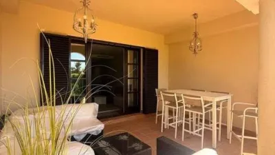 Casa adosada en alquiler en Calle Avenida los Cortijos, 3, Núcleo (San Roque) de 3.500 €<span>/mes</span>