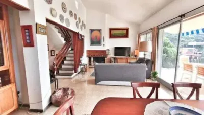 Chalet on Avinguda del Pla de Rosell photo 11