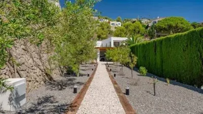 Chalet in La Fustera photo 18
