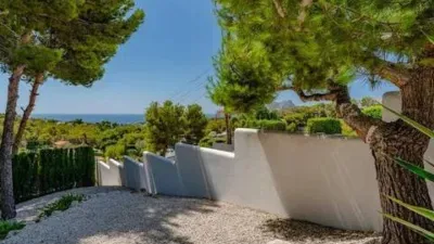 Chalet in La Fustera photo 16