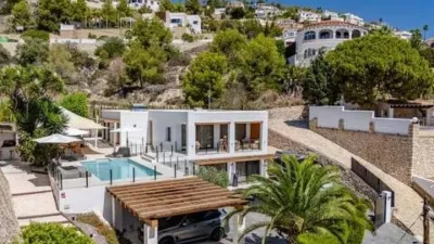 Chalet in La Fustera photo 62
