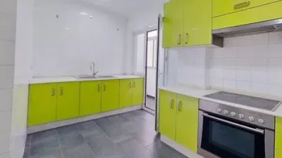 Flat in Centre photo 6