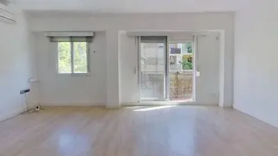 Flat in Centre photo 2