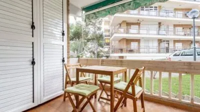 Ground floor flat in Carrer de la Punta del Cavall photo 2