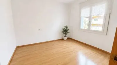 Apartment in El Camp de l'Arpa del Clot photo 5