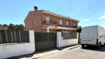 Chalet in Talamanca de Jarama photo 2