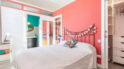 Apartment on Calle de la Puebla photo 2
