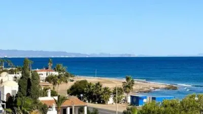 Penthouse on Calle de Extremadura photo 43