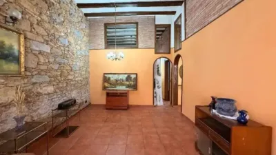 Chalet en La Bisbal d'Empordà photo 10