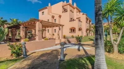 Apartment in El Paraíso-Atalaya-Benamara photo 14