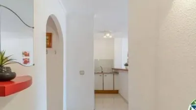 Apartment on Carrer de la Badia photo 10