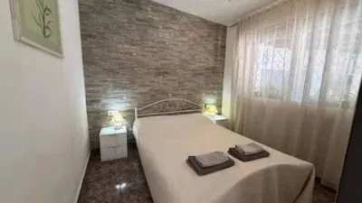 Chalet on Carrer Tarragona photo 26