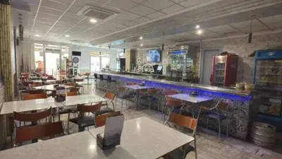 Local comercial en alquiler en El Pilar-San Pablo - Vista 4