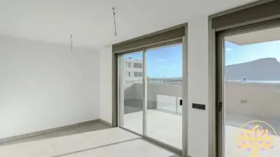 Apartment on Calle Hernan Cortes, No. 10 photo 4