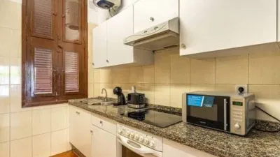 Apartment on Avenida del Arquitecto Gómez Cuesta photo 44