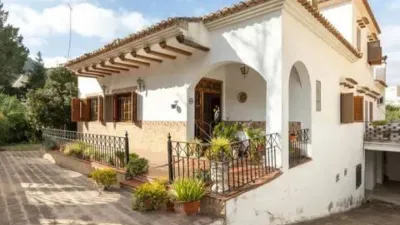 Chalet on Avinguda de les Alcusses photo 4