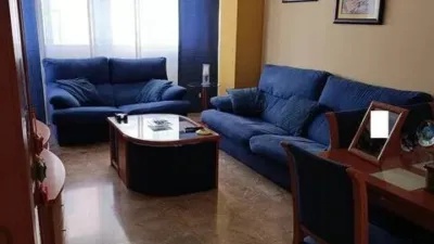 Flat in Santa Cruz-San Antonio Abad-Industria, Cañicas photo 4