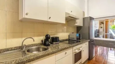 Apartment on Avenida del Arquitecto Gómez Cuesta photo 6