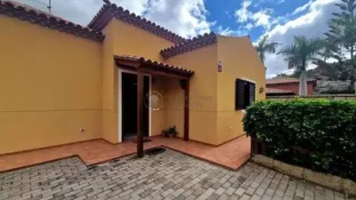 Chalet in Guargacho-Guaza-Cho photo 11