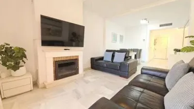 Apartment in El Paraíso-Atalaya-Benamara photo 17