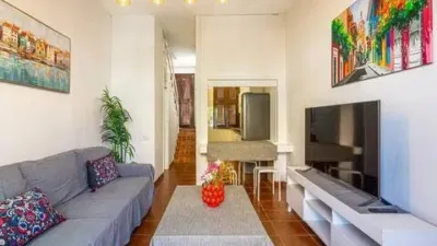 Apartment on Avenida del Arquitecto Gómez Cuesta photo 12