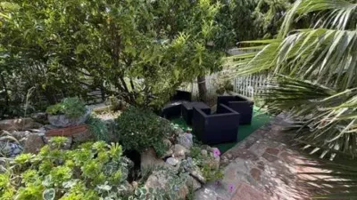 Chalet on Carrer Tarragona photo 12