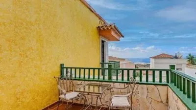 Chalet on Calle Tinguafaya photo 11