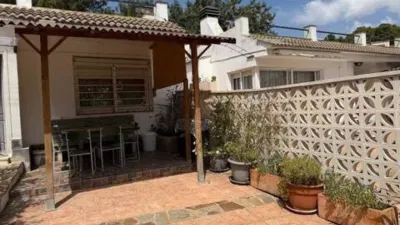 Chalet on Carrer Tarragona photo 42
