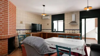 Chalet in Can Bou photo 13